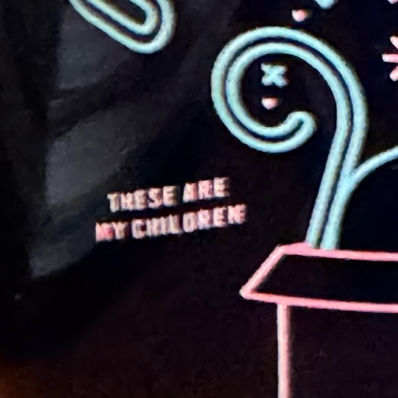 NWT “One Cat Shy of Crazy” Mug and keychain gift set - Picture 9 of 10